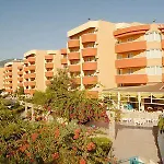 Aparthotel Grand Uysal &