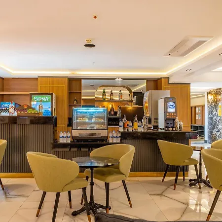 Grand Uysal & Hotel apartamentowy Alanya