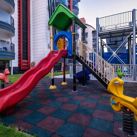 Grand Uysal & Aparthotel