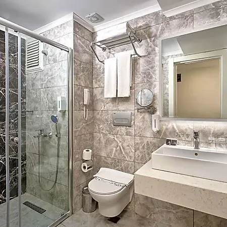 Aparthotel Grand Uysal & 3*