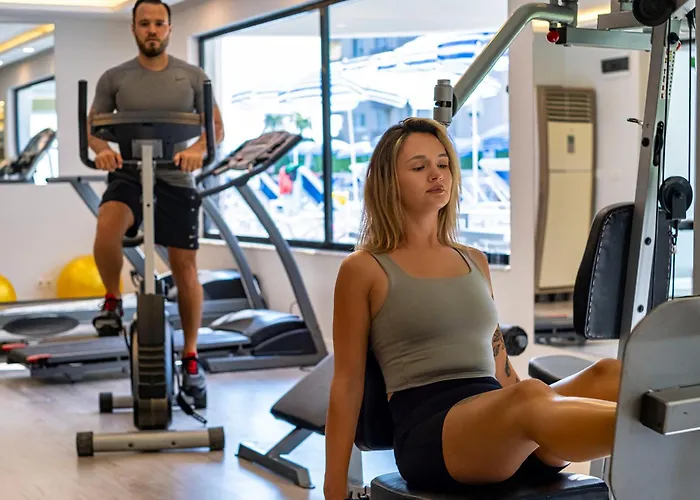 Grand Uysal & Lägenhetshotell Alanya