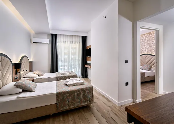 Lägenhetshotell Grand Uysal & 3*